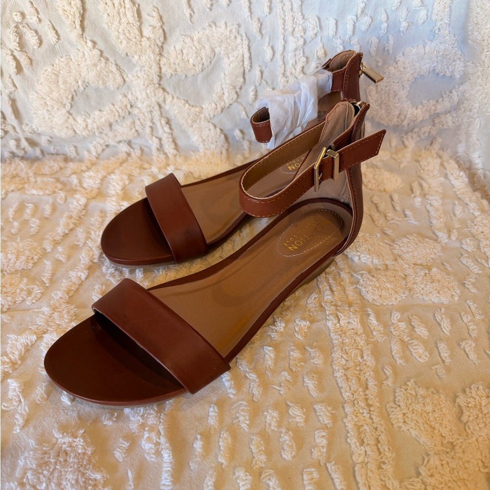 Kenneth Cole Reaction Brown Ankle-Strap Flat Sandals #514